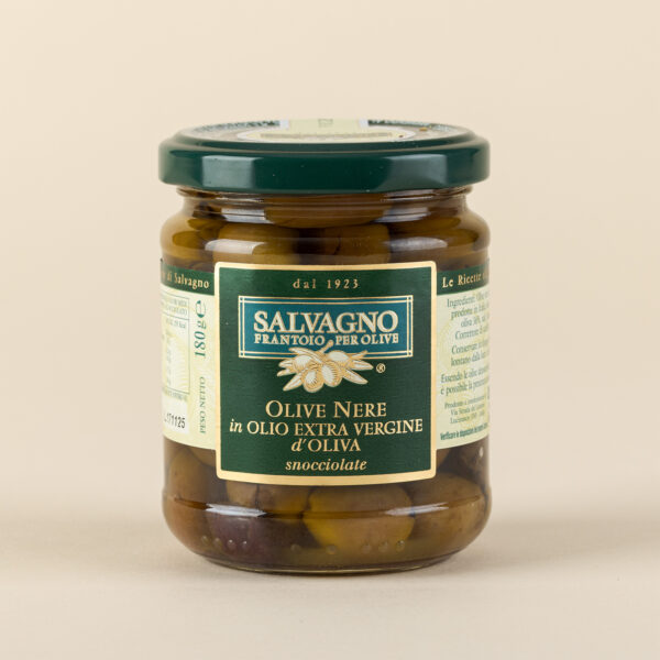 Olive nere snocciolate